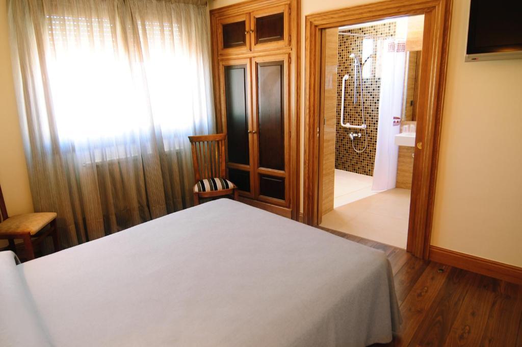 Rivera Del Duero San Esteban De Gormaz Kamer foto